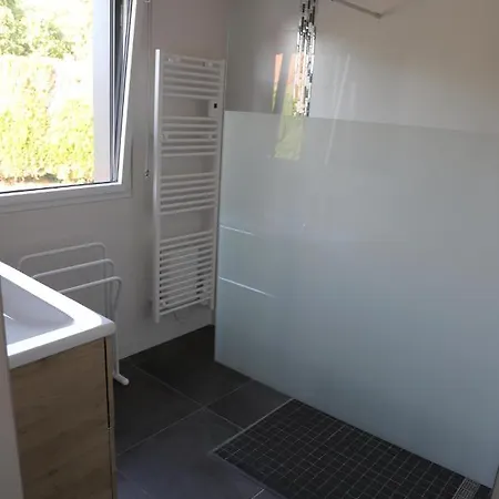 Le Clos Des Cajaviris Holiday home Carly