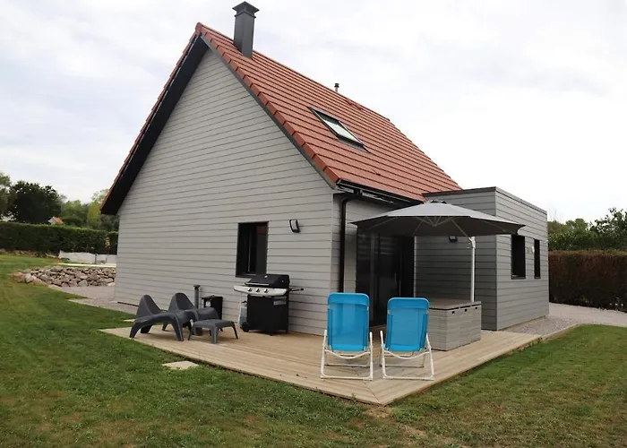 Holiday home Le Clos Des Cajaviris Carly