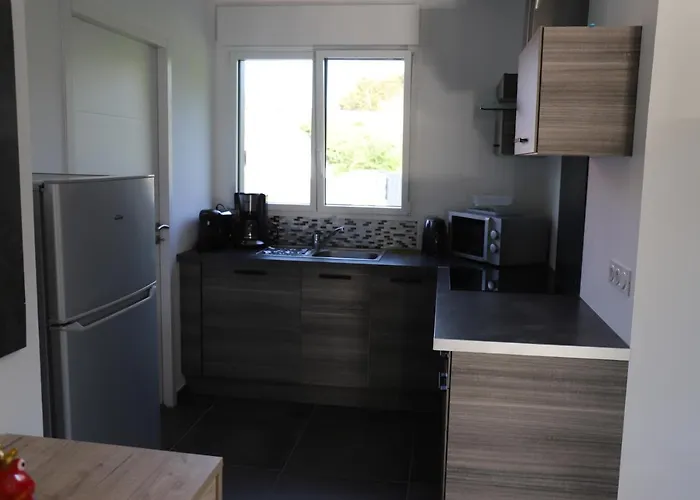 Le Clos Des Cajaviris Carly