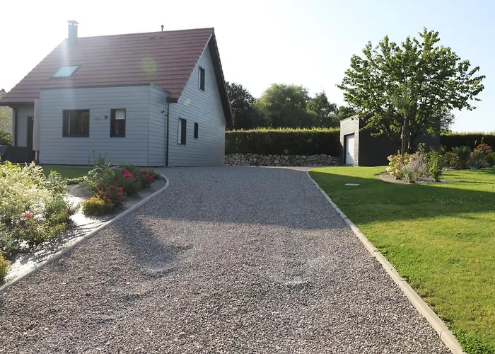 Le Clos Des Cajaviris Holiday home Carly